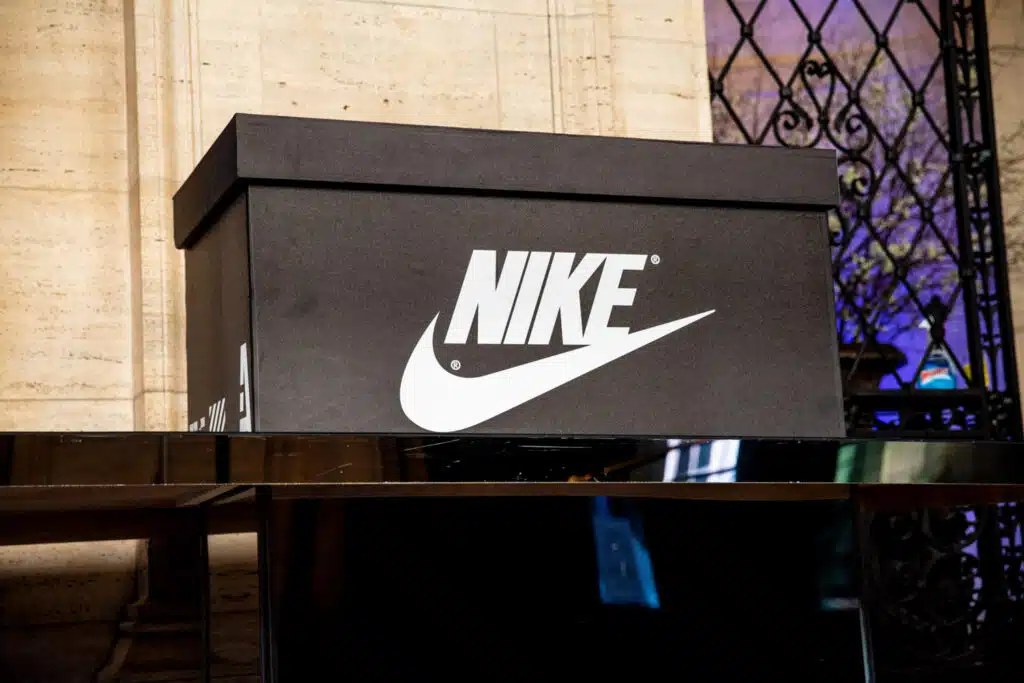 Nike Shoe Tunnel Activation by EventFab