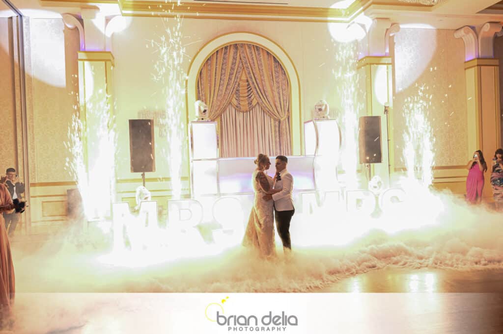 Personalized Grand Entrances And Arches
