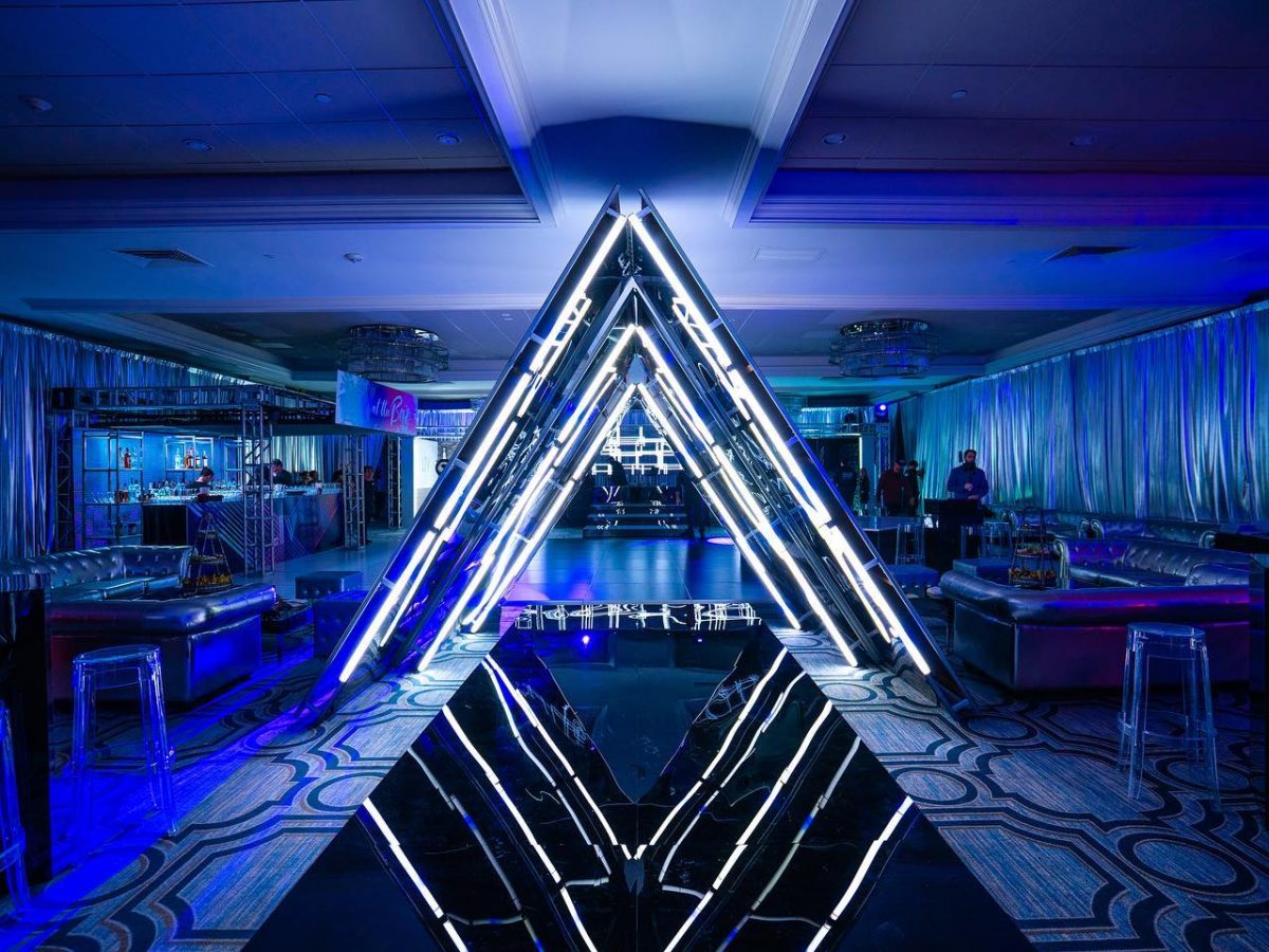 Triangle LED Portal for Rent in NYC, CT, MA, & RI